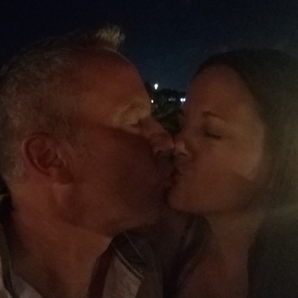 Meet your Posher, Rhonda-steve